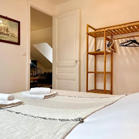 Apartment Au Carino - Place Du Forum Reims